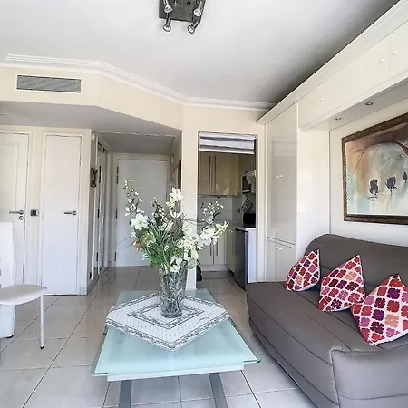 - 2 Pieces Quartier Palm Apartment *